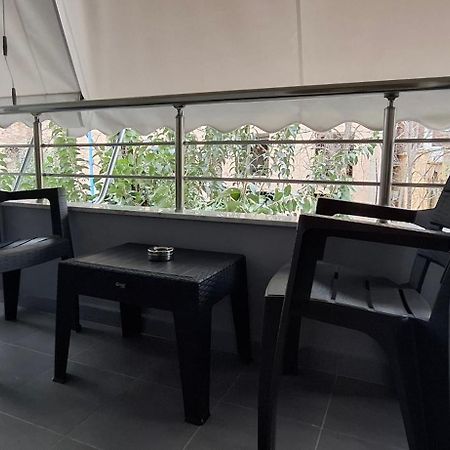 Beni 'S Apartments Sarandë 外观 照片