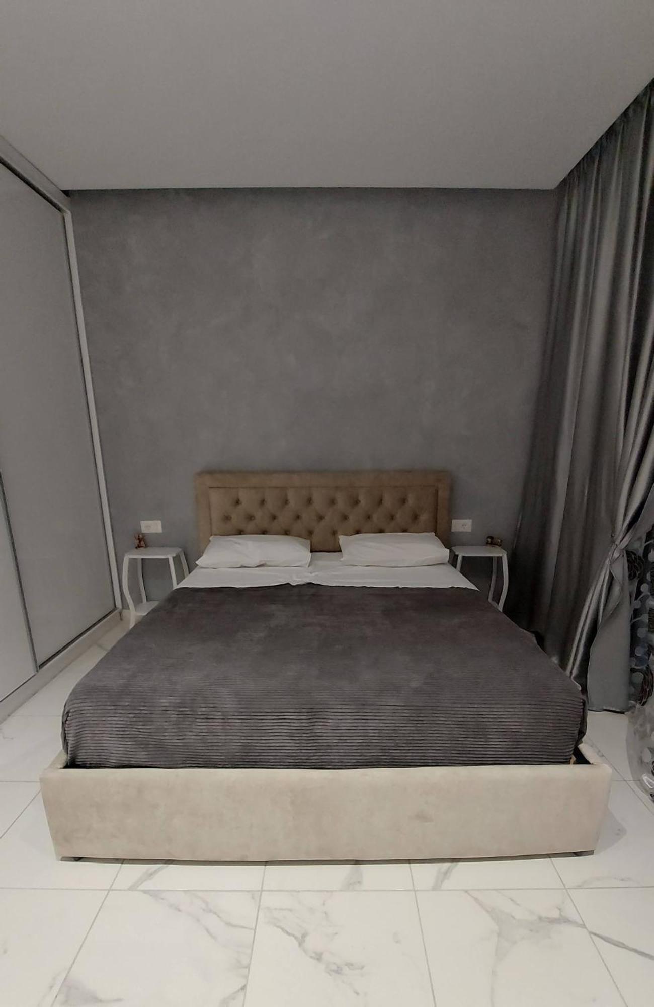 Beni 'S Apartments Sarandë 外观 照片